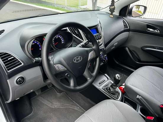 HYUNDAI-HB20-2014