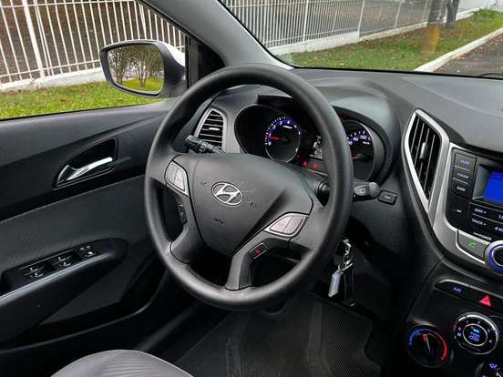 HYUNDAI-HB20-2014