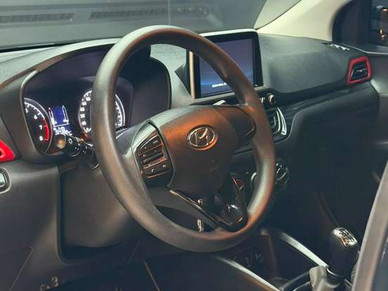 HYUNDAI-HB20X-1.6 16V FLEX VISION MANUAL HYUNDAI-HB20X-2020