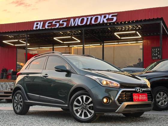 HYUNDAI HB20X 1.6 16V PREMIUM FLEX 4P AUTOMÁTICO