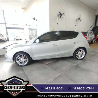 HYUNDAI-I30-2012
