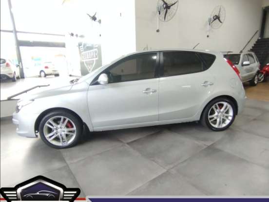 HYUNDAI-I30-2.0 MPFI GLS 16V GASOLINA 4P AUTOMÁTICO HYUNDAI-I30-2012