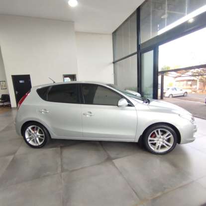 HYUNDAI-I30-2012