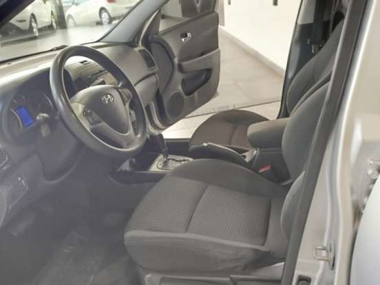 HYUNDAI-I30-2.0 MPFI GLS 16V GASOLINA 4P AUTOMÁTICO HYUNDAI-I30-2012