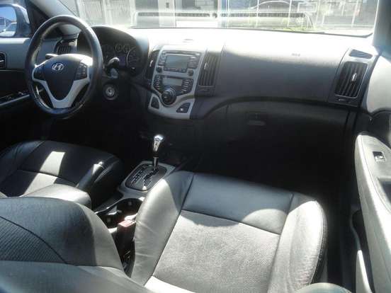 HYUNDAI-I30-2010