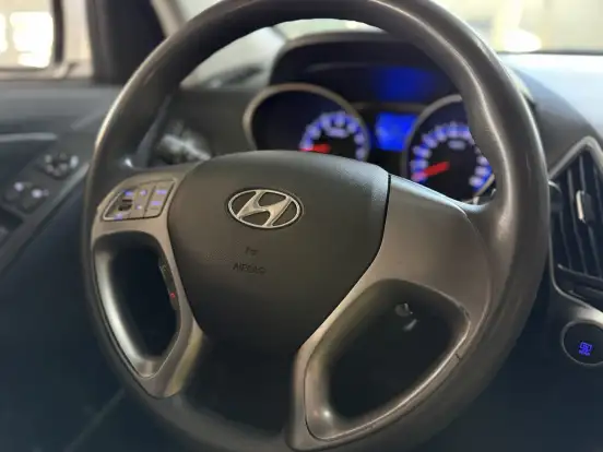 HYUNDAI-IX35-2016