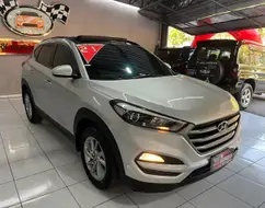 HYUNDAI TUCSON 1.6 16V T-GDI GASOLINA GLS ECOSHIFT HYUNDAI TUCSON 1.6 16V T-GDI GASOLINA GLS ECOSHIFT