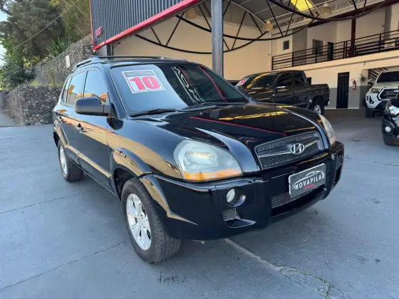 HYUNDAI TUCSON 2.0 MPFI GL 16V 142CV 2WD GASOLINA 4P MANUAL