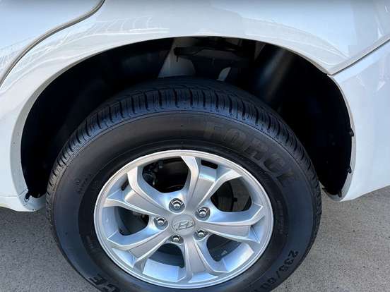 HYUNDAI-TUCSON-2.0 MPFI GLS BASE 16V 143CV 2WD FLEX 4P AUTOMÁTICO HYUNDAI-TUCSON-2015