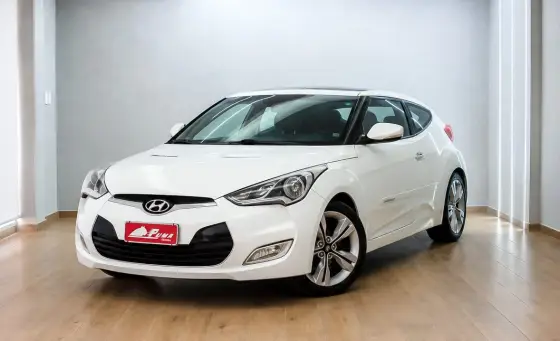 HYUNDAI VELOSTER 1.6 16V GASOLINA 3P AUTOMÁTICO HYUNDAI VELOSTER 1.6 16V GASOLINA 3P AUTOMÁTICO