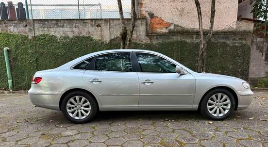 HYUNDAI-AZERA-2009