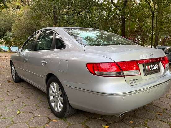 HYUNDAI-AZERA-3.3 MPFI GLS SEDAN V6 24V GASOLINA 4P AUTOMÁTICO HYUNDAI-AZERA-2009
