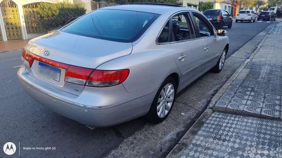 HYUNDAI-AZERA-2008