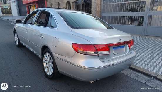 HYUNDAI-AZERA-2008