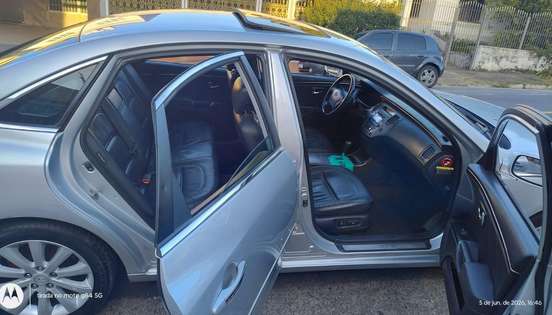 HYUNDAI-AZERA-2008