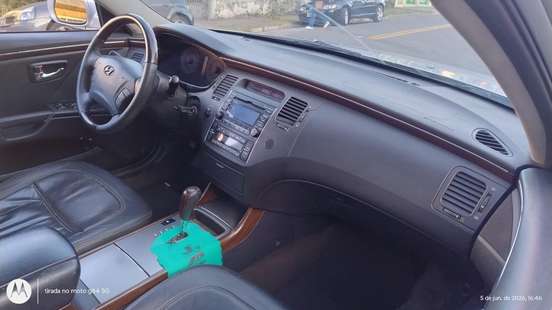 HYUNDAI-AZERA-2008