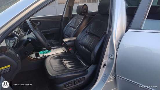 HYUNDAI-AZERA-2008