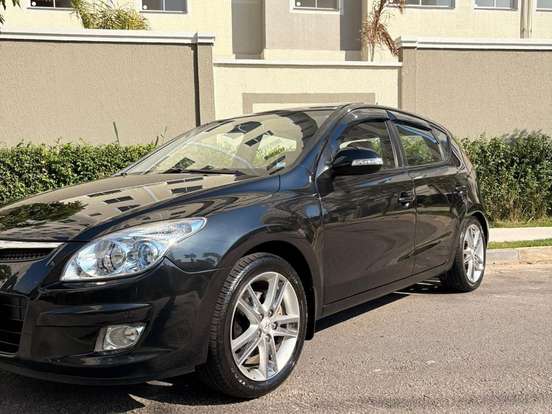 HYUNDAI-I30-2.0 MPFI GLS 16V GASOLINA 4P AUTOMÁTICO HYUNDAI-I30-2009