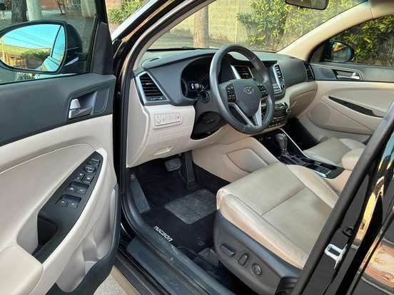HYUNDAI-TUCSON-2020
