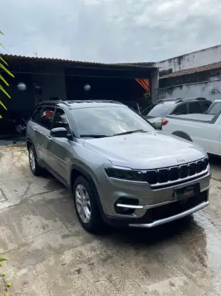 JEEP-COMMANDER-2024