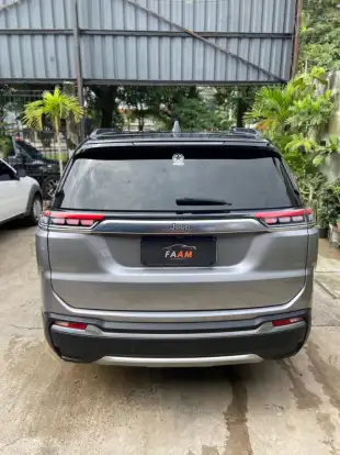 JEEP-COMMANDER-2024