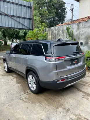 JEEP-COMMANDER-2024