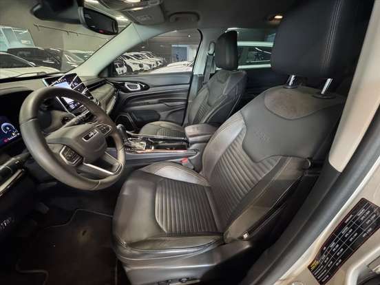 JEEP-COMMANDER-2022