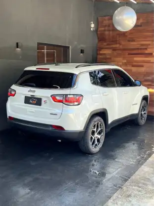 JEEP-COMPASS-2025