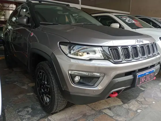 JEEP COMPASS 2.0 16V DIESEL TRAILHAWK 4X4 AUTOMÁTICO JEEP COMPASS 2.0 16V DIESEL TRAILHAWK 4X4 AUTOMÁTICO