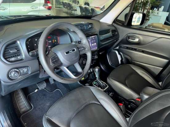 JEEP-RENEGADE-2024