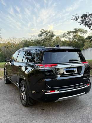 JEEP-COMMANDER-2024