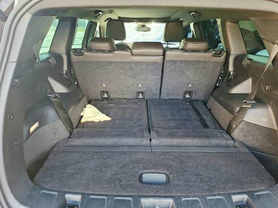 JEEP COMMANDER 2.0 TD380 TURBO DIESEL OVERLAND AT9