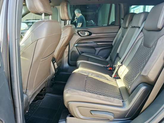 JEEP-COMMANDER-2.0 TD380 TURBO DIESEL OVERLAND AT9 JEEP-COMMANDER-2023