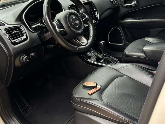 JEEP-COMPASS-2.0 16V DIESEL LIMITED 4X4 AUTOMÁTICO JEEP-COMPASS-2021