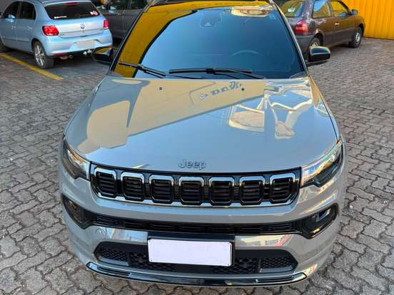 JEEP-COMPASS-2.0 HURRICANE 4 TURBO GASOLINA BLACKHAWK AT9 JEEP-COMPASS-2025