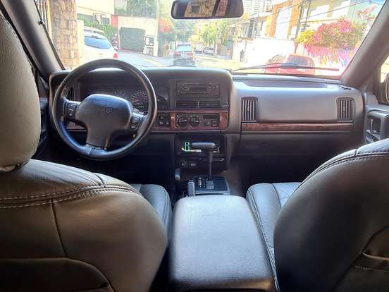 JEEP-GRAND CHEROKEE-5.2 LIMITED 4X4 V8 16V GASOLINA 4P AUTOMÁTICO JEEP-GRAND CHEROKEE-1998