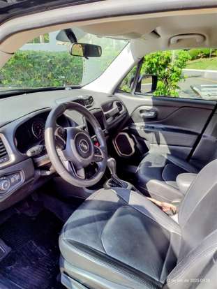 JEEP-RENEGADE-2018
