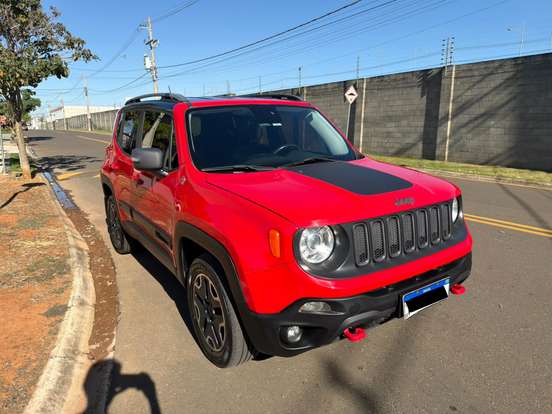 JEEP-RENEGADE-2.0 16V TURBO DIESEL TRAILHAWK 4P 4X4 AUTOMÁTICO JEEP-RENEGADE-2015