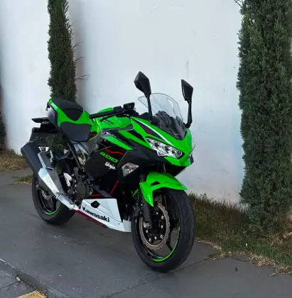 KAWASAKI NINJA 400 KRT EDITION KAWASAKI NINJA 400 KRT EDITION