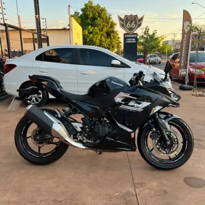 KAWASAKI NINJA 400 KAWASAKI NINJA 400