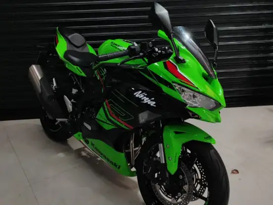 KAWASAKI-NINJA ZX-4R KAWASAKI-NINJA ZX-4R-2023