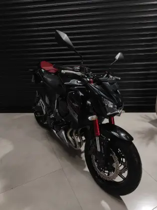 KAWASAKI Z800 ABS KAWASAKI Z800 ABS