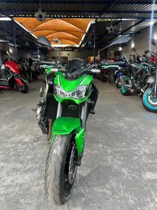 KAWASAKI-Z900-2017