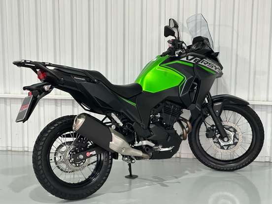 KAWASAKI-VERSYS-X 300-2025