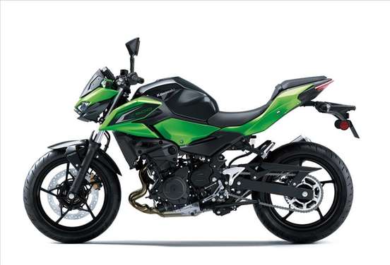 KAWASAKI-Z500-2026