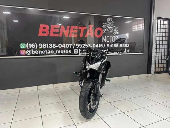KAWASAKI-Z800 KAWASAKI-Z800-2013