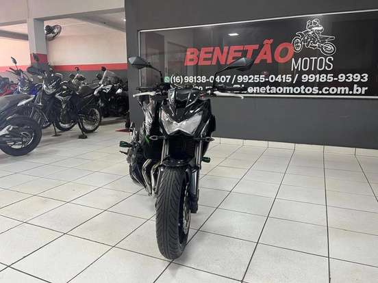 KAWASAKI-Z800 KAWASAKI-Z800-2013