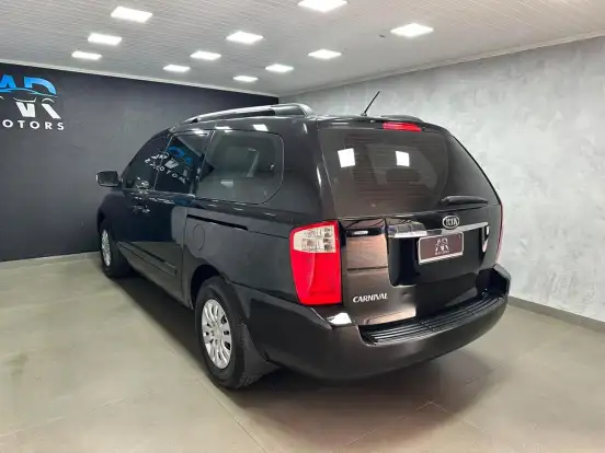 KIA-CARNIVAL-3.5 EX V6 24V GASOLINA 4P AUTOMÁTICO KIA-CARNIVAL-2011
