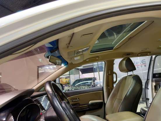 KIA-CARNIVAL-2016