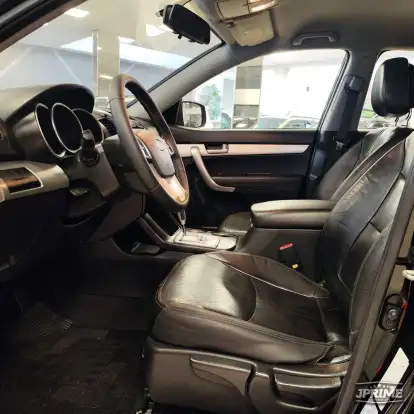 KIA-SORENTO-2010